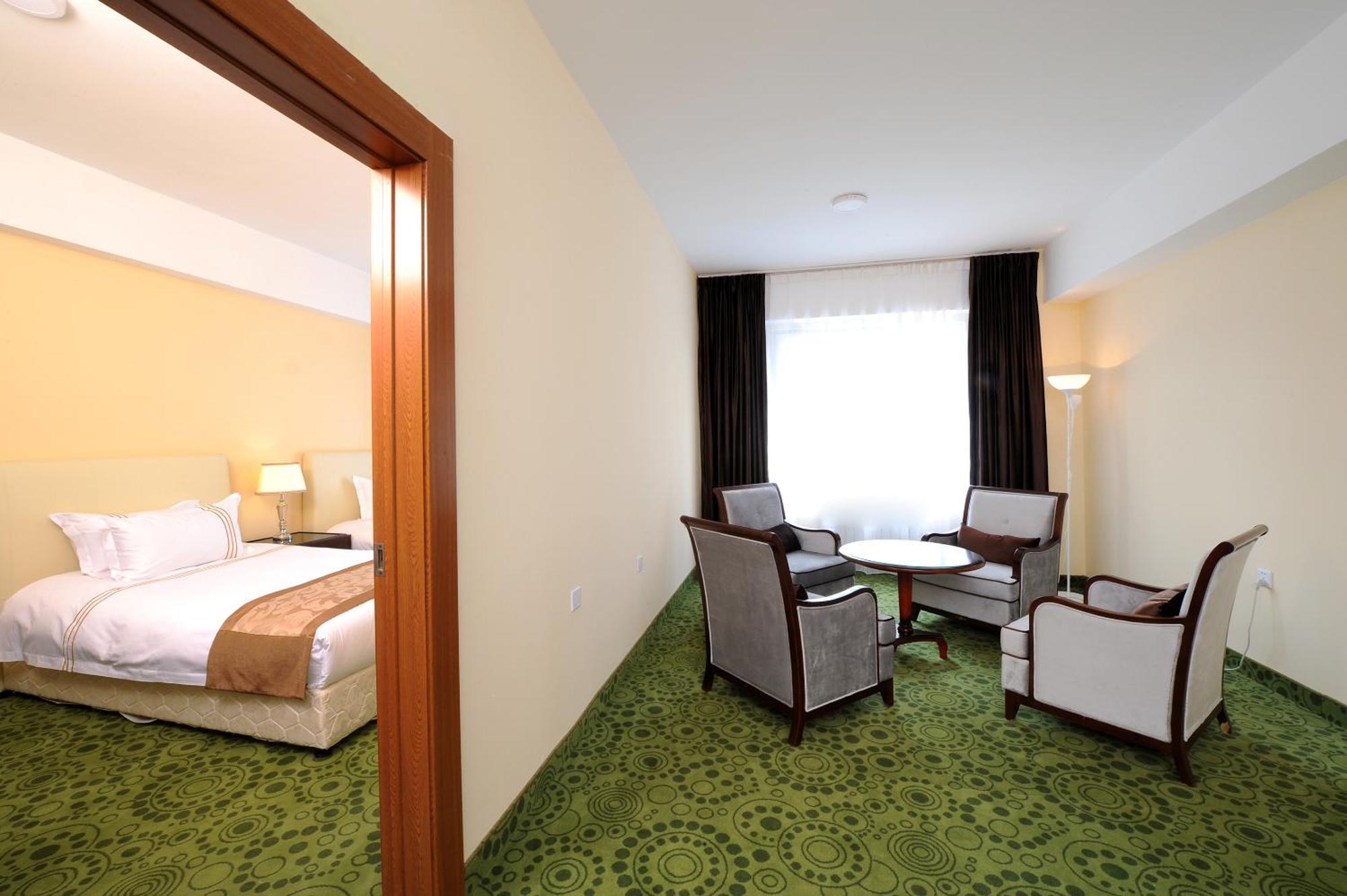 Alpha Hotel Улан-Батор Екстер'єр фото