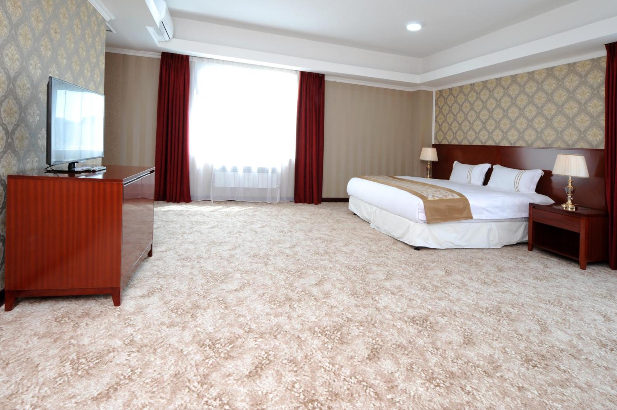 Alpha Hotel Улан-Батор Екстер'єр фото