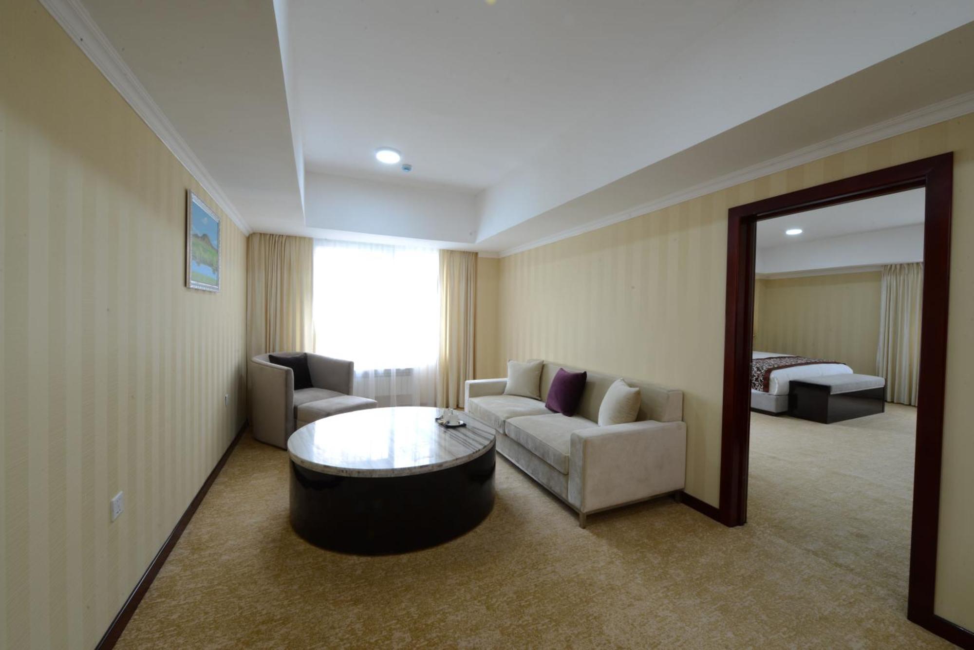 Alpha Hotel Улан-Батор Екстер'єр фото