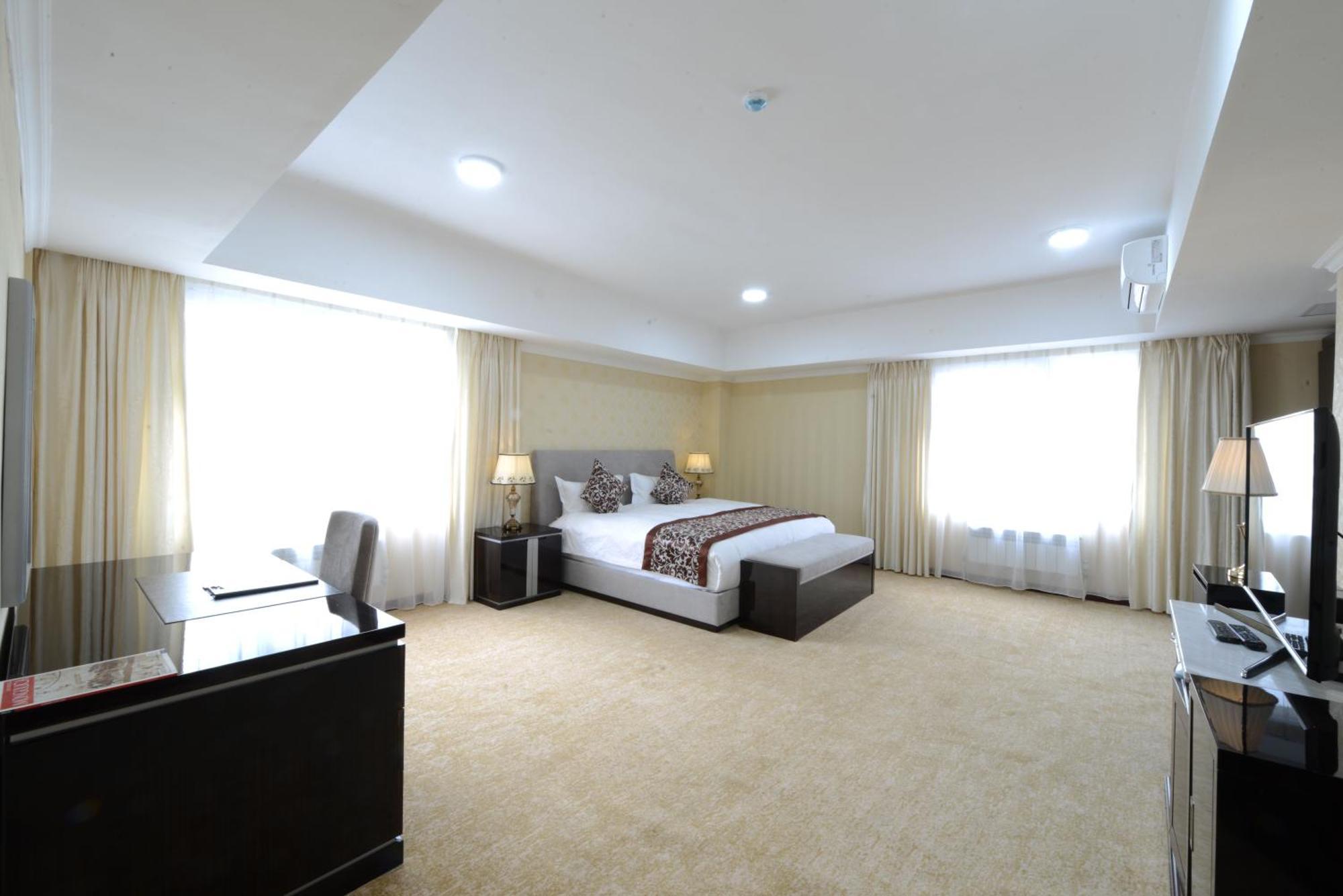 Alpha Hotel Улан-Батор Екстер'єр фото