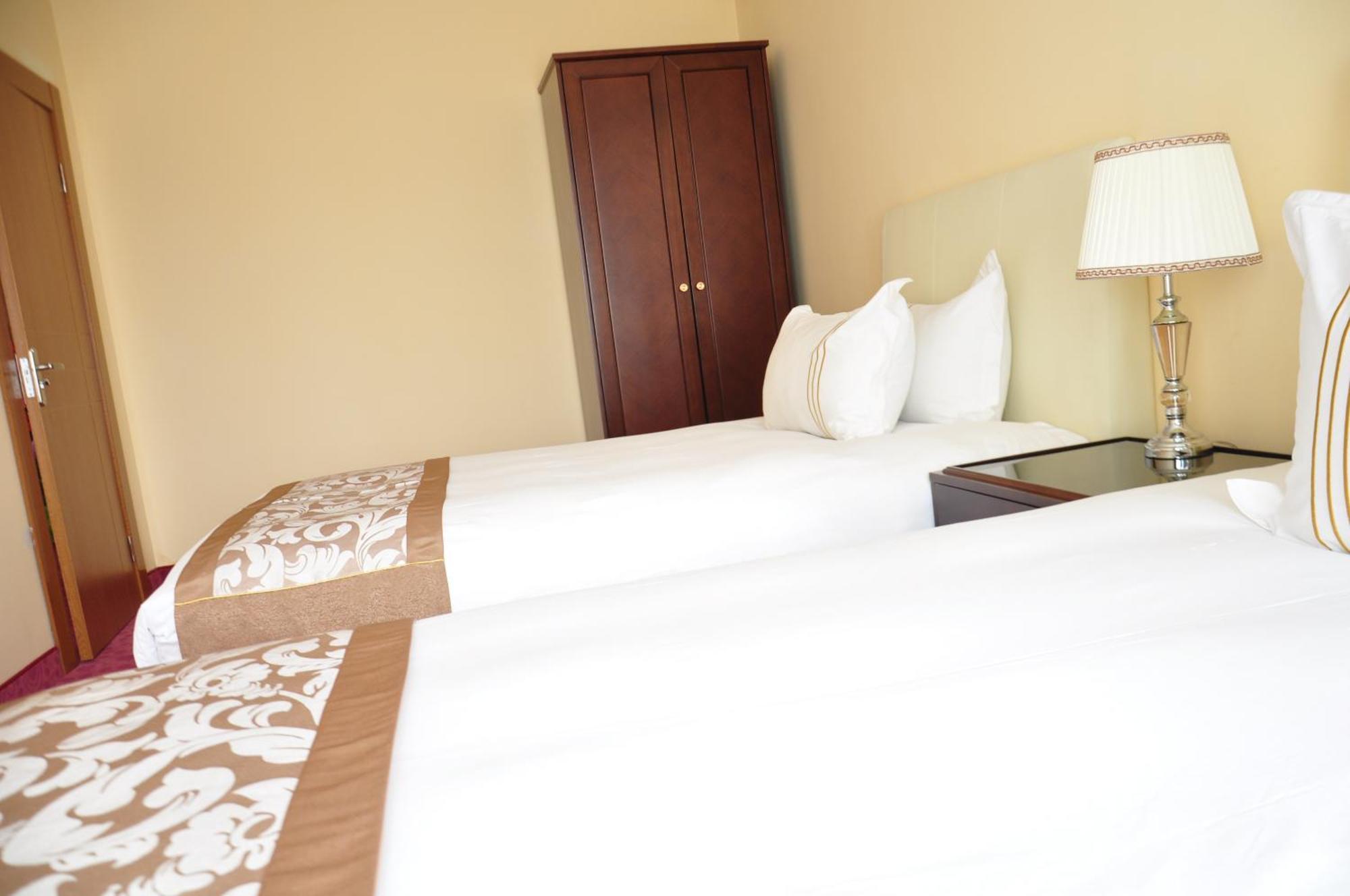Alpha Hotel Улан-Батор Екстер'єр фото