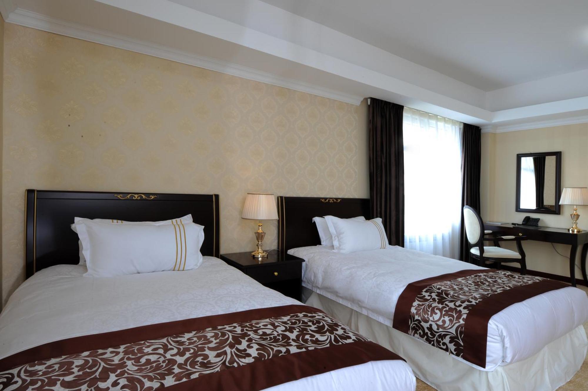 Alpha Hotel Улан-Батор Екстер'єр фото