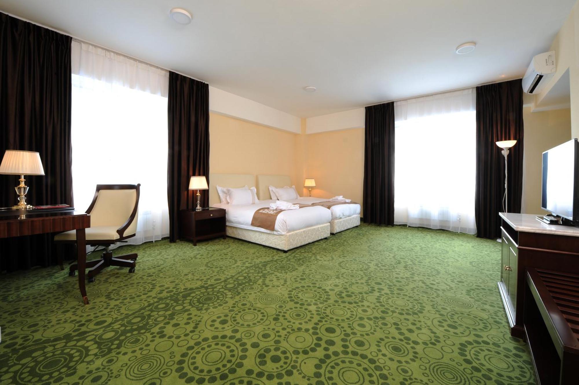 Alpha Hotel Улан-Батор Екстер'єр фото