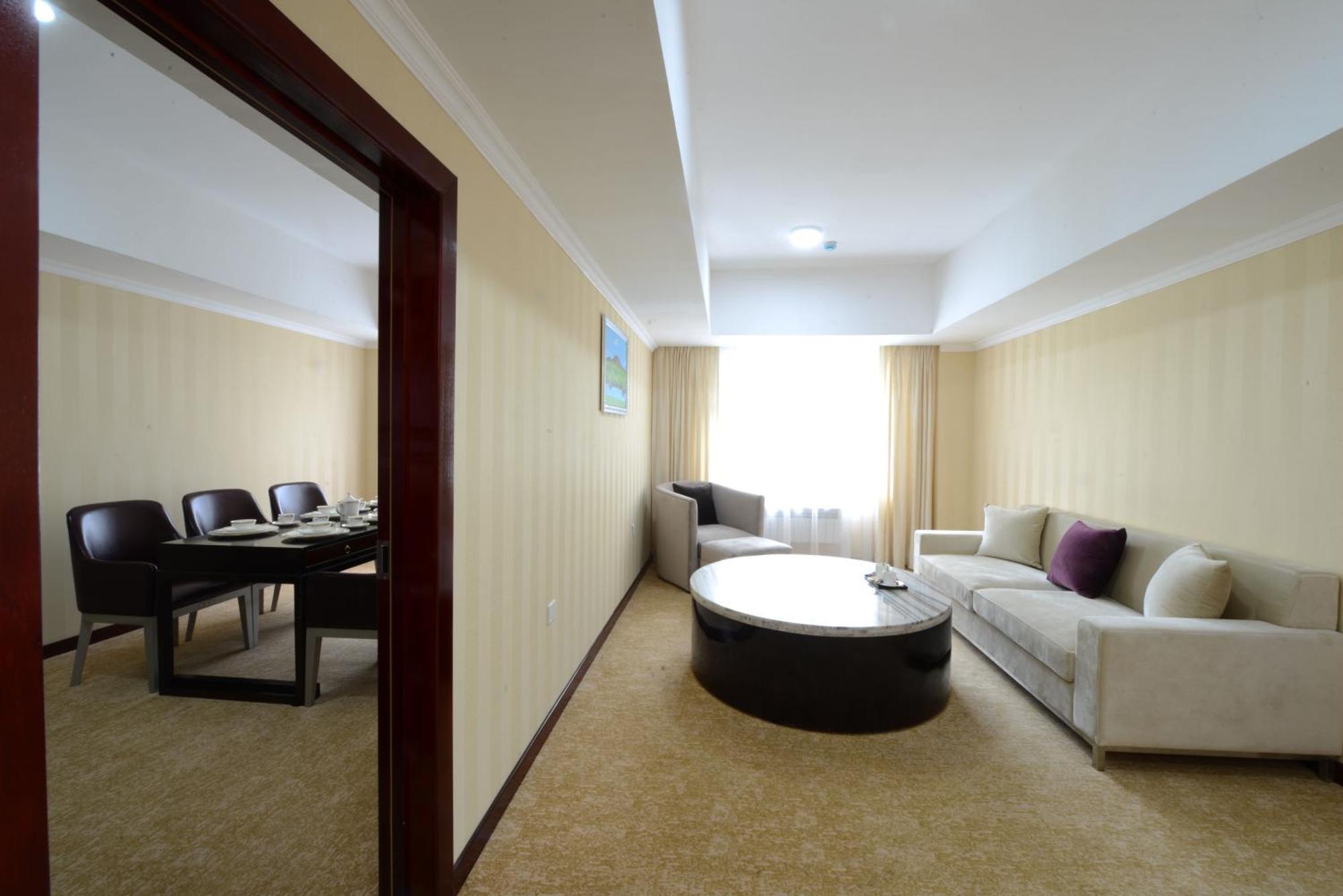 Alpha Hotel Улан-Батор Екстер'єр фото
