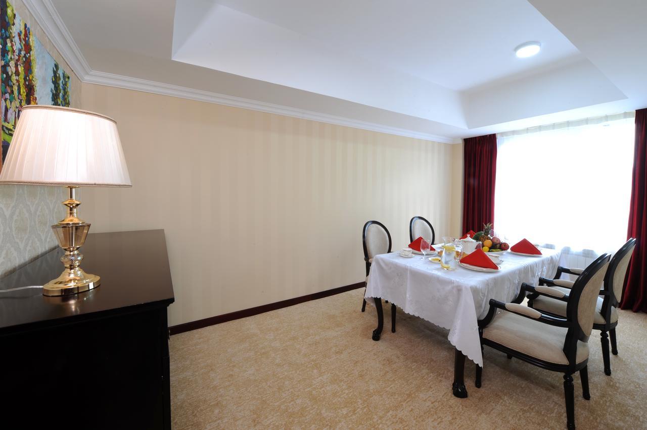 Alpha Hotel Улан-Батор Екстер'єр фото